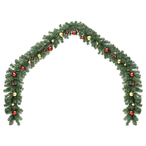 Kerstslinger Versierd Met Kerstballen En Led-Lampjes