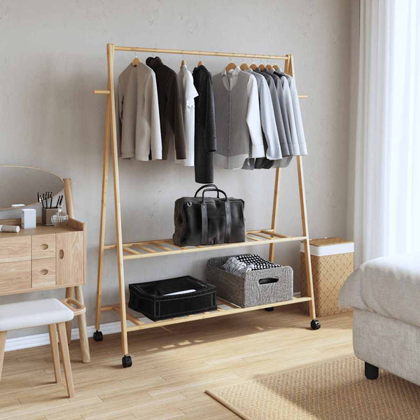 Kledingrek Met Schappen En Wielen 132X45,5X155,5 Cm